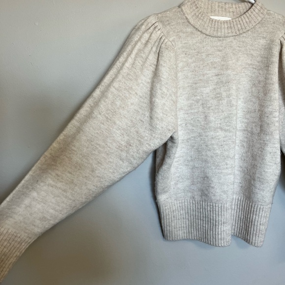 Sweater - Picture 3 of 4